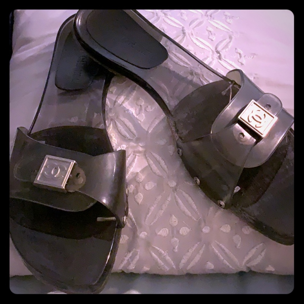 CHANEL HARD PLASTIC FLIP FLOPS 9.5